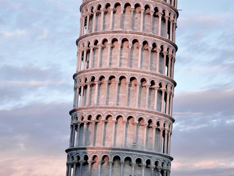 印度阶梯井<br>pfvxnau.cn 月亮水井倒影